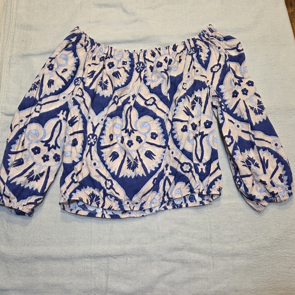 Christian Siriano Blue and Cream Patterned Top